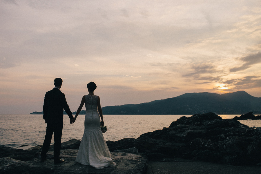 romantic wedding photos cinque terre italy