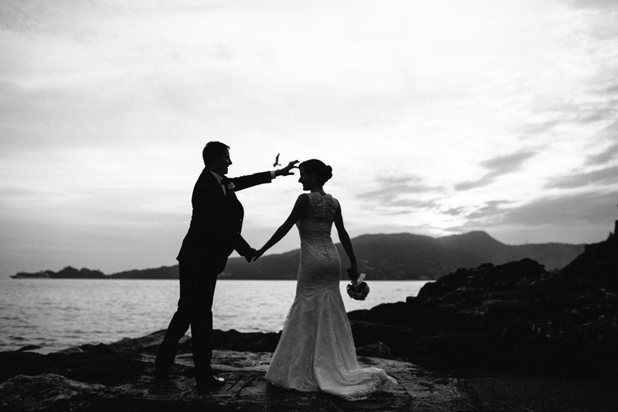 romantic wedding portrait session cinque terre italy