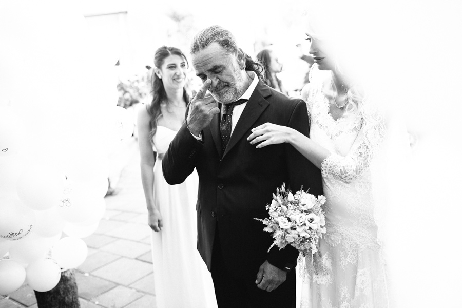 Fotografo di Matrimonio papà piangendo