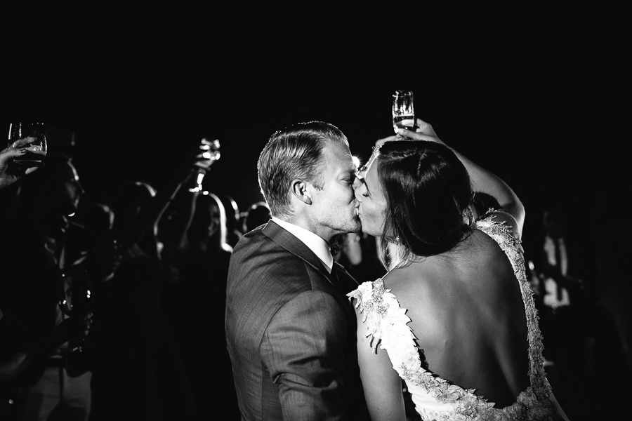 destination wedding first kiss florence