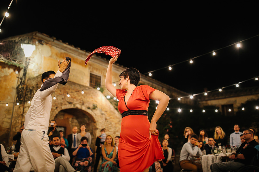 Bride and Groom dancing Tango in Tuscany