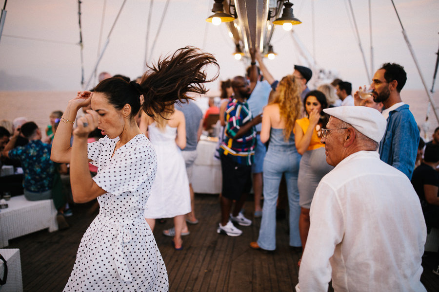 sailboat wedding photographer amalfi coast