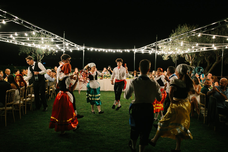 rehearsal dinner Villa Cimbrone amalfi coast with traditional da