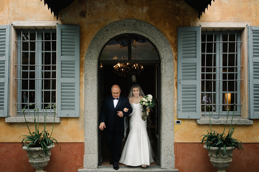 bride getting ready for wedding on lake como