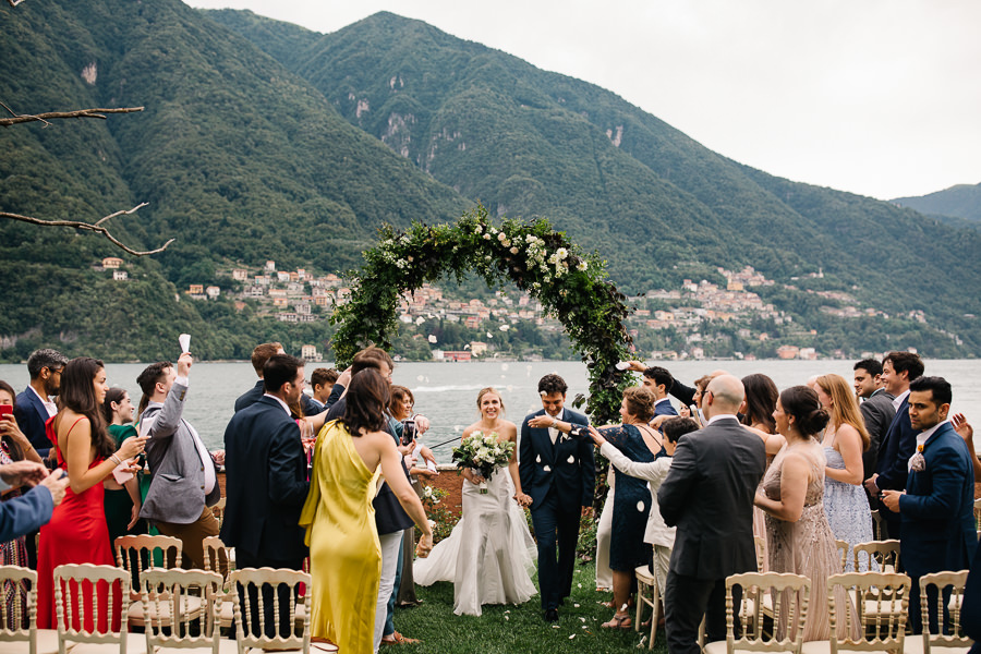 Ring exchange on Lake Como