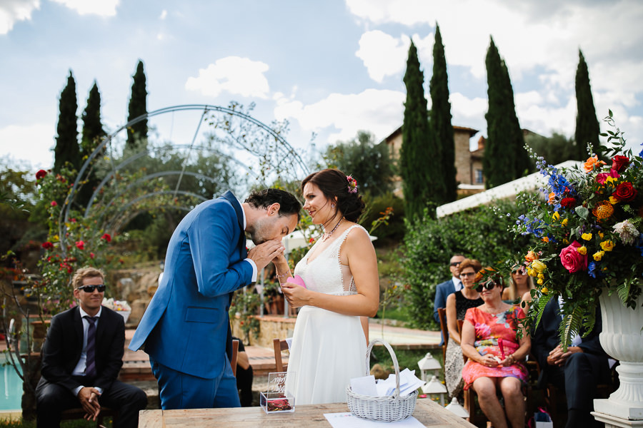 casa cornacchi tuscany outdoor wedding ceremony