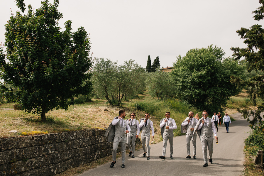 wedding ceremony castello del trebbio tuscany