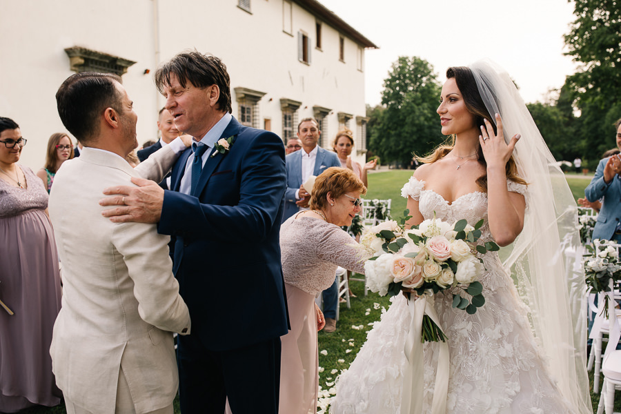 Bride entrance for outdoor wedding ceremony