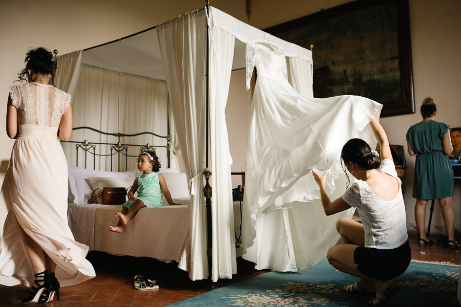 Bride getting ready Castello di Meleto Photographer