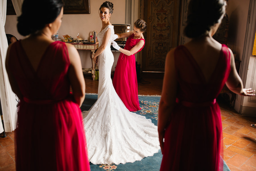 Stunning Bride Dress in Tuscany