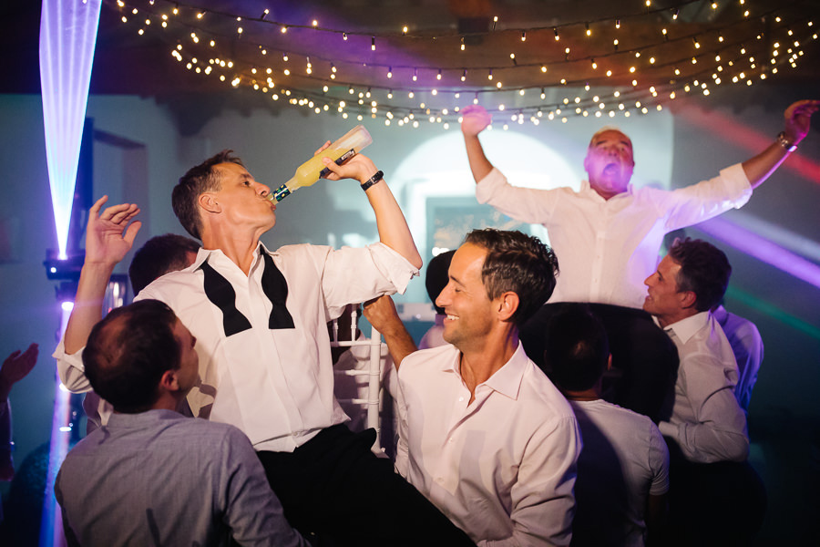 bride and groom first dance